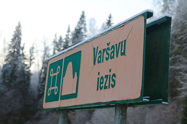 Travelnews.lv noiet 13 km gar Brasas upi un apmeklē Varšavu iezi 296114
