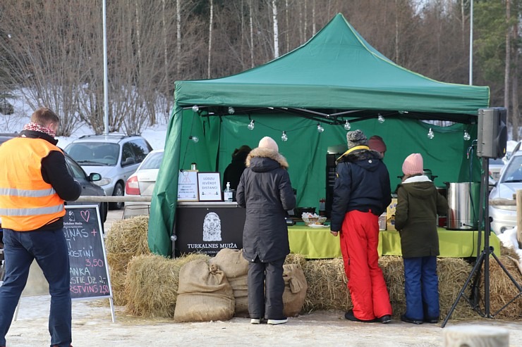 Ogres Zilo kalnu distanču slēpošanas trases ir pieprasīts ziemas aktivitāšu centrs 297891