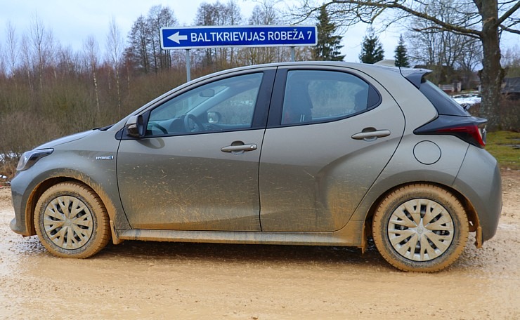 Travelnews.lv sadarbībā ar auto nomu «Sixt Latvija» apceļo Latviju ar jauno «Toyota Yaris Hybrid» Travelnews.lv sadarbībā ar auto nomu «Sixt Latvija» apceļo Latviju ar jauno «Toyota Yaris Hybrid» 298122