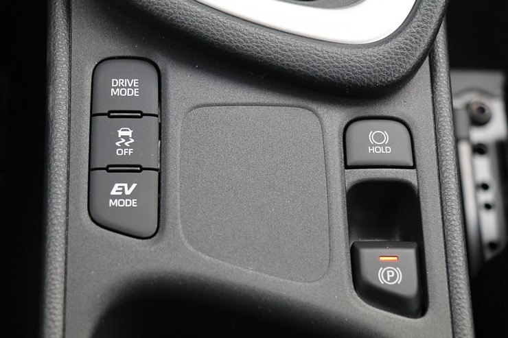 Travelnews.lv sadarbībā ar auto nomu «Sixt Latvija» apceļo Latviju ar jauno «Toyota Yaris Hybrid» Travelnews.lv sadarbībā ar auto nomu «Sixt Latvija» apceļo Latviju ar jauno «Toyota Yaris Hybrid» 298129