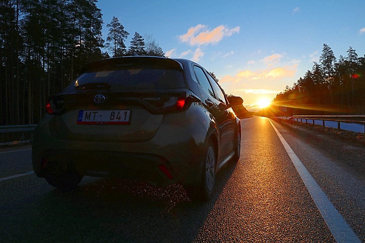 Travelnews.lv sadarbībā ar auto nomu «Sixt Latvija» apceļo Latviju ar jauno «Toyota Yaris Hybrid» Travelnews.lv sadarbībā ar auto nomu «Sixt Latvija» apceļo Latviju ar jauno «Toyota Yaris Hybrid» 298110