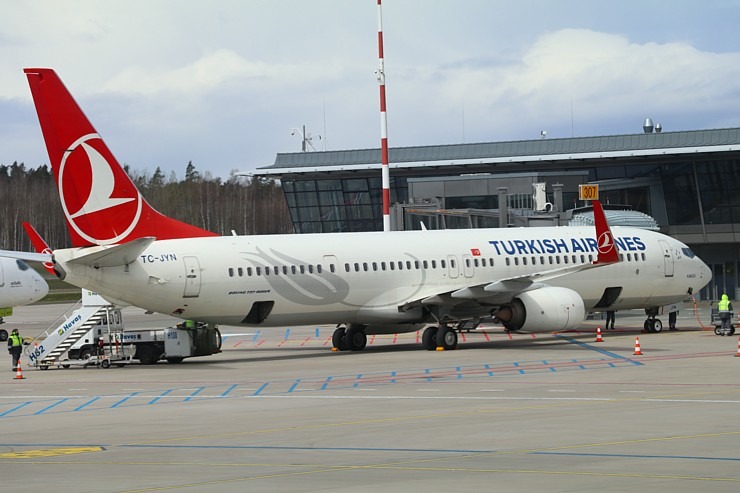 Pēc 539 dienām tūroperators «Tez Tour Latvija» atsāk čarterlidojumus uz Antalju ar «Turkish Airlines» Pēc 539 dienām tūroperators «Tez Tour Latvija» atsāk čarterlidojumus uz Antalju ar «Turkish Airlines» 300288