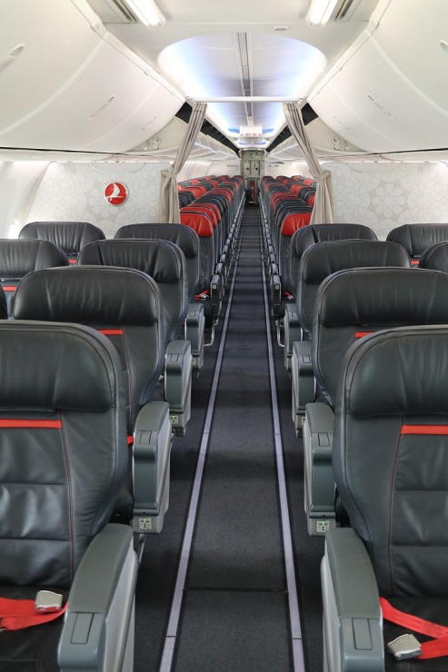 Pēc 539 dienām tūroperators «Tez Tour Latvija» atsāk čarterlidojumus uz Antalju ar «Turkish Airlines» Pēc 539 dienām tūroperators «Tez Tour Latvija» atsāk čarterlidojumus uz Antalju ar «Turkish Airlines» 300293