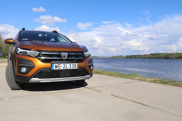 Travelnews.lv apceļo Latviju ar jauno «Dacia Sandero» 301196
