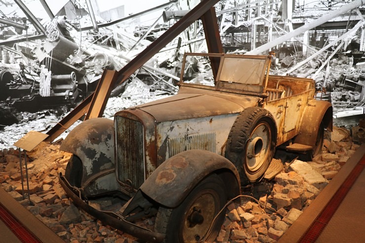 «August Horch Museum Zwickau»: zīmola «Audi» spēkrati piedalās Otrajā pasaules karā un sporta trasēs 305374