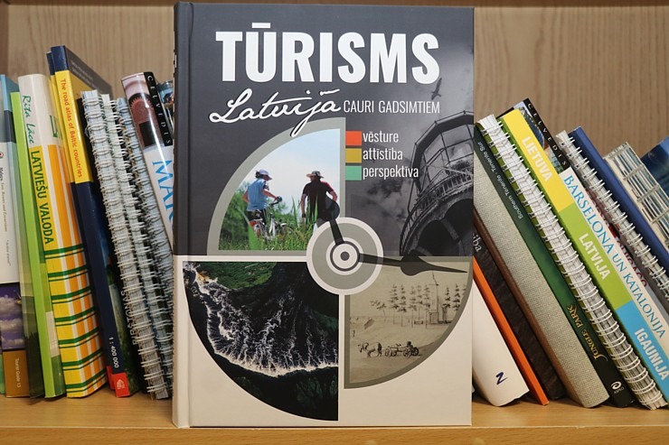 Biznesa augstskolā «Turība» tiek prezentēta nopietna un apjomīga grāmata «Tūrisms Latvijā cauri gadsimtiem» Biznesa augstskolā «Turība» tiek prezentēta nopietna un apjomīga grāmata «Tūrisms Latvijā cauri gadsimtiem» 306239