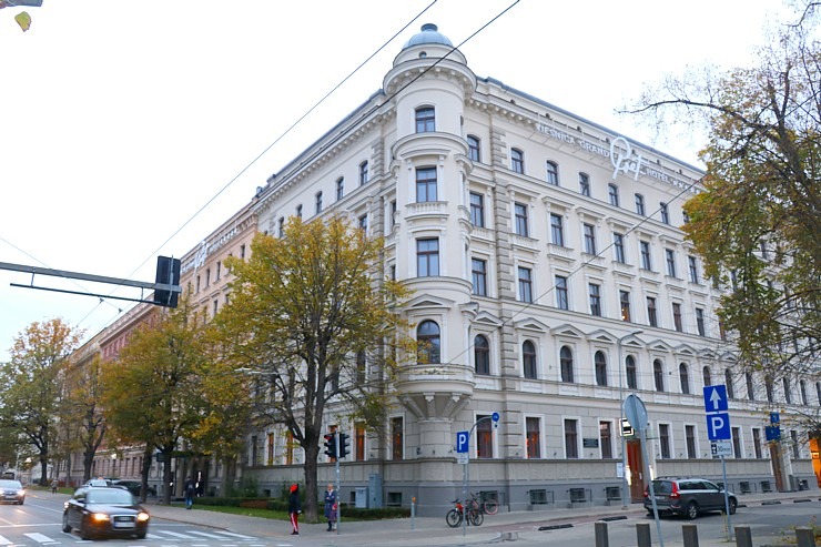 Sandra Strēle kopā ar Latvijas Mākslas akadēmiju (LMA) atklāj personālizstādi «Citi laiki» Rīgas viesnīcā «Grand Poet by Semarah Hotels» Sandra Strēle kopā ar Latvijas Mākslas akadēmiju (LMA) atklāj personālizstādi «Citi laiki» Rīgas viesnīcā «Grand Poet by Semarah Hotels» 308944