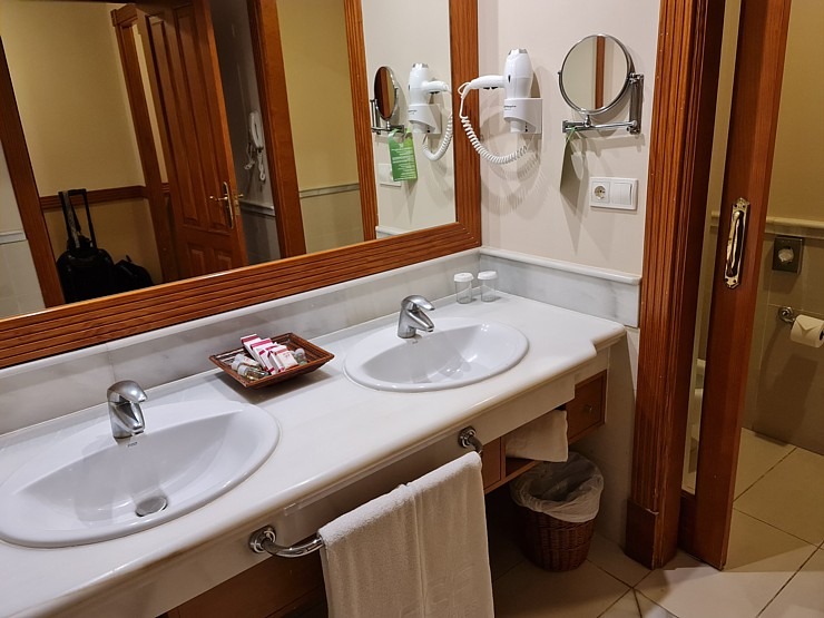 Travelnews.lv iepazīst un nakšņo Tenerifes viesnīcā «GF Hotel Grand Costa Adeje» 309701