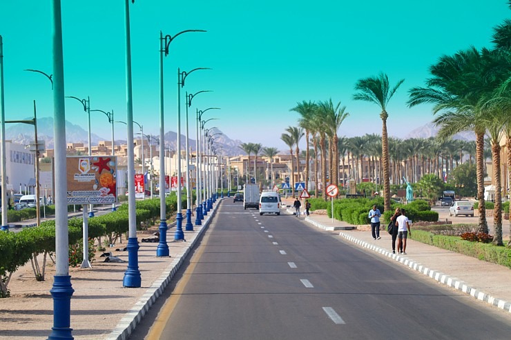 Daži fotomirkļi no Šarm el Šeihas ārpus viesnīcas «Rixos Sharm El Sheikh Adult Friendly» 310525