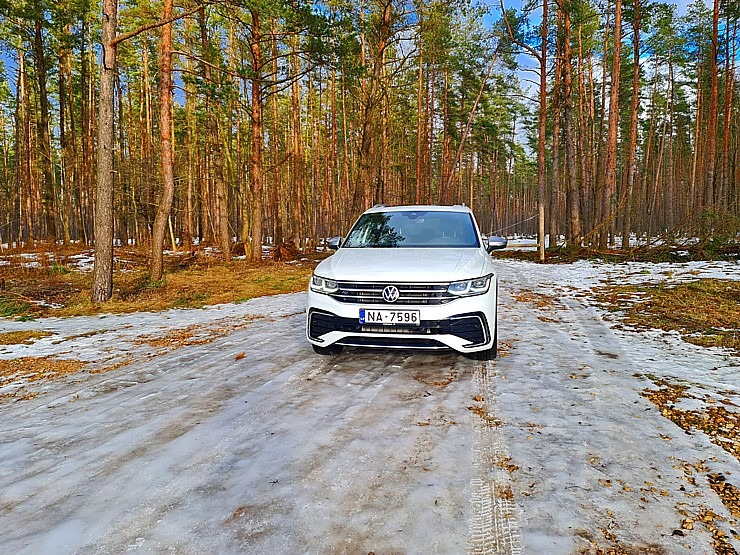 Ceļojam ar septiņvietīgo «VW Tiguan Allspace R-Line» uz Kuldīgas viesnīcu «Boutique Hotel Virkas Muiža» Ceļojam ar septiņvietīgo «VW Tiguan Allspace R-Line» uz Kuldīgas viesnīcu «Boutique Hotel Virkas Muiža» 314231