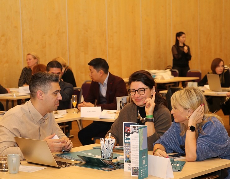 Tūroperators «Novatours» organizē Turcijas viesnīcu un Latvijas ceļojumu aģentūru saietu viesnīcā «Radisson Blue Lavija Conference & SPA Hotel» Tūroperators «Novatours» organizē Turcijas viesnīcu un Latvijas ceļojumu aģentūru saietu viesnīcā «Radisson Blue Lavija Conference & SPA Hotel» 314758