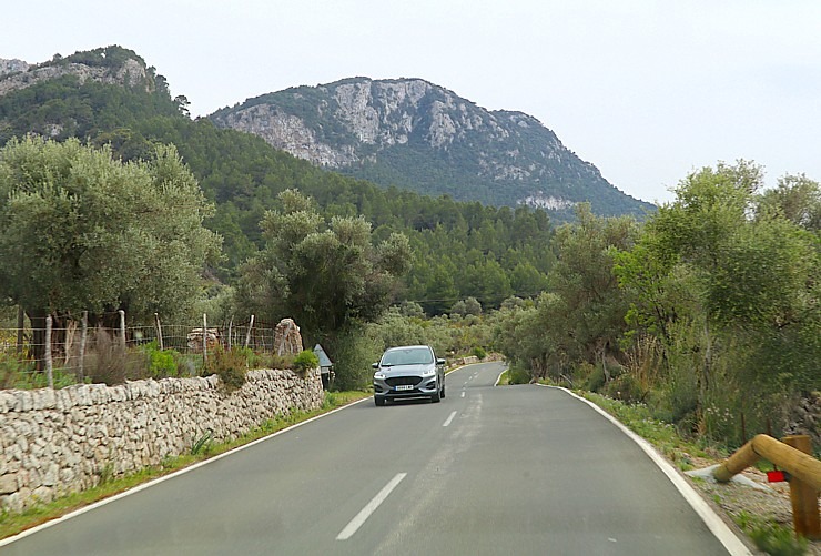 Travelnews.lv dodas ekskursijā Maļorkas ziemeļos pa auto maršrutu: Valldemossa - Soļera. Sadarbībā ar Latvijas tūrisma firmu «Atlantic Travel» Travelnews.lv dodas ekskursijā Maļorkas ziemeļos pa auto maršrutu: Valldemossa - Soļera. Sadarbībā ar Latvijas tūrisma firmu «Atlantic Travel» 318156