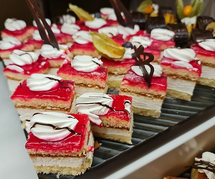 Travelnews.lv izgaršo Maļorkas viesnīcas «Hotel Son Caliu Spa Oasis» ēdienkarti. Sadarbībā ar Latvijas tūrisma firmu «Atlantic Travel» 318465