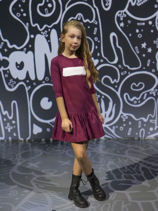 Rīgas modes nedēļā «Riga Fashion Week 2022» prezentējas «Rock & Mouse» no Latvijas. Foto: Mark Litvyakov 325605