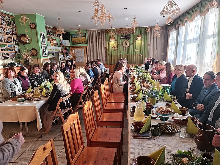 Aglonā pulcējas Latgales tūrisma konferences dalībnieki, lai atskatītos, vienotos un restartētos Aglonā pulcējas Latgales tūrisma konferences dalībnieki, lai atskatītos, vienotos un restartētos 328624