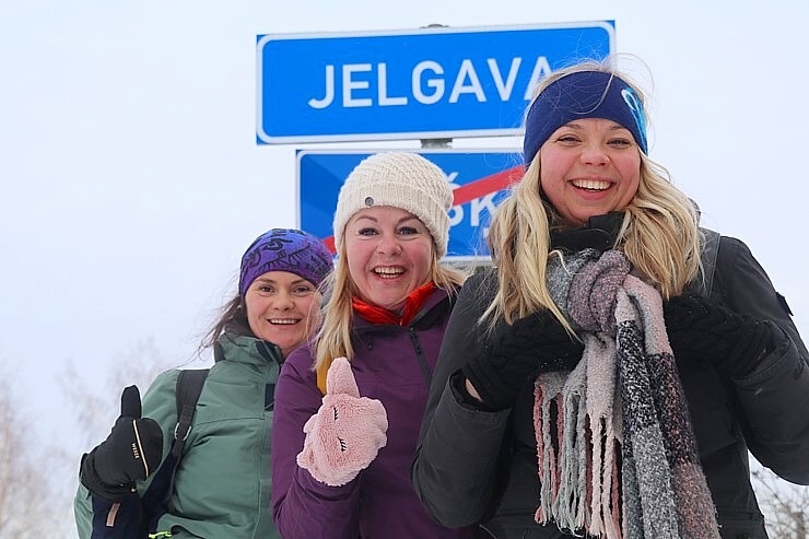Travelnews.lv ar autonomas «Europcar Latvia» vāģi devās uz Jelgavu, lai dotos 24 km pārgājienā 330659