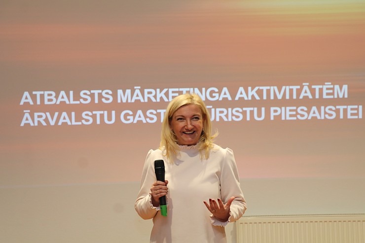 Latvijas Restorānu biedrība rīko ar ekspertiem un valdības pārstāvjiem diskusiju par 12% PVN restorāniem Pārdaugavas viesnīcā «Islande Hotel» Latvijas Restorānu biedrība rīko ar ekspertiem un valdības pārstāvjiem diskusiju par 12% PVN restorāniem Pārdaugavas viesnīcā «Islande Hotel» 330959