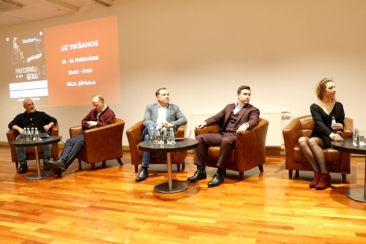 Latvijas Restorānu biedrība rīko ar ekspertiem un valdības pārstāvjiem diskusiju par 12% PVN restorāniem Pārdaugavas viesnīcā «Islande Hotel» Latvijas Restorānu biedrība rīko ar ekspertiem un valdības pārstāvjiem diskusiju par 12% PVN restorāniem Pārdaugavas viesnīcā «Islande Hotel» 330965