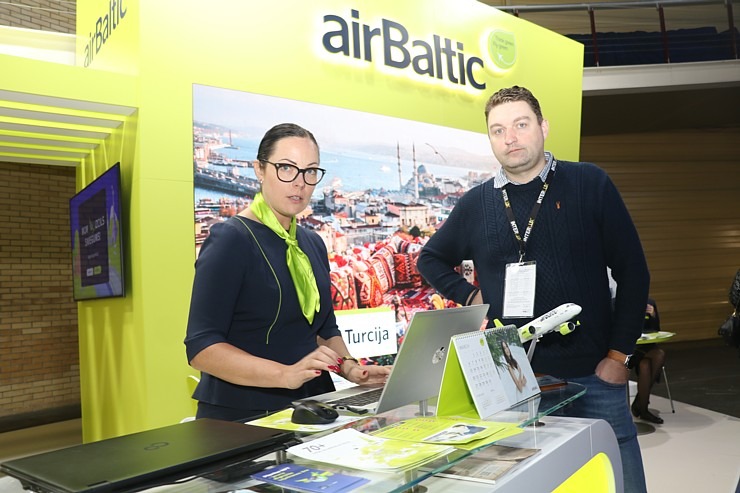 Travelnews.lv no «Balttour 2023» piedāvā 100 bildes ar tūrisma profesionāļiem 332495
