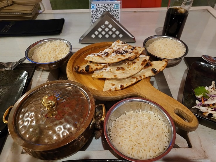 Travelnews.lv sadarbībā ar «Tez Tour Latvia» iepazīst Hurgadas restorānu «Manohar Indian Cuisine» Travelnews.lv sadarbībā ar «Tez Tour Latvia» iepazīst Hurgadas restorānu «Manohar Indian Cuisine» 334079