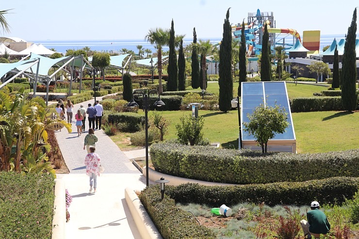 Travelnews.lv iepazīst ļoti skaistu Ziemeļkipras viesnīcu «Limak Cyprus Deluxe Hotel». Sadarbībā ar Puzzle Travel Travelnews.lv iepazīst ļoti skaistu Ziemeļkipras viesnīcu «Limak Cyprus Deluxe Hotel». Sadarbībā ar Puzzle Travel 337249