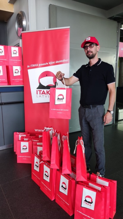 «ITAKA Latvija» sadarbībā ar «Buzz Airlines» uzsāka lidojumus no Rīgas uz Kavalu un Tirānu. Foto: ITAKA Latvija «ITAKA Latvija» sadarbībā ar «Buzz Airlines» uzsāka lidojumus no Rīgas uz Kavalu un Tirānu. Foto: ITAKA Latvija 337404