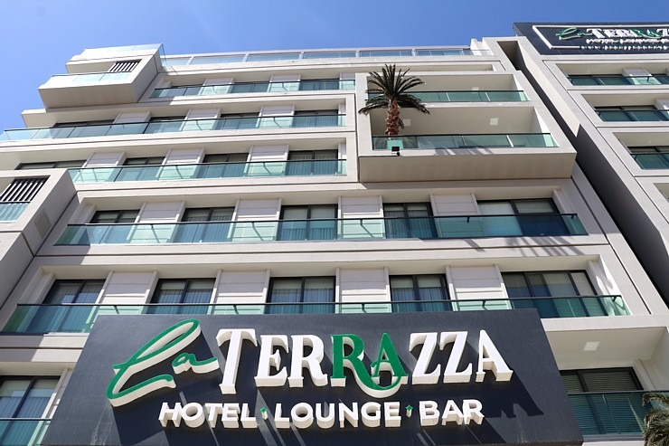Travelnews.lv iepazīst Ziemeļkipras īpašu viesnīcu «La Terrazza Hotel Cyprus» un izbauda ēdienkarti. Sadarbībā ar Puzzle Travel Travelnews.lv iepazīst Ziemeļkipras īpašu viesnīcu «La Terrazza Hotel Cyprus» un izbauda ēdienkarti. Sadarbībā ar Puzzle Travel 339972