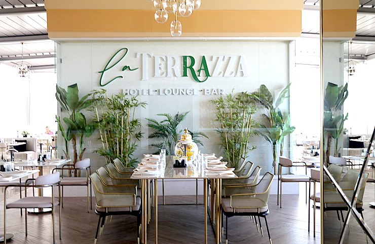 Travelnews.lv iepazīst Ziemeļkipras īpašu viesnīcu «La Terrazza Hotel Cyprus» un izbauda ēdienkarti. Sadarbībā ar Puzzle Travel Travelnews.lv iepazīst Ziemeļkipras īpašu viesnīcu «La Terrazza Hotel Cyprus» un izbauda ēdienkarti. Sadarbībā ar Puzzle Travel 339986