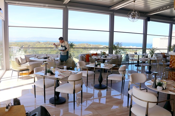 Travelnews.lv iepazīst Ziemeļkipras īpašu viesnīcu «La Terrazza Hotel Cyprus» un izbauda ēdienkarti. Sadarbībā ar Puzzle Travel Travelnews.lv iepazīst Ziemeļkipras īpašu viesnīcu «La Terrazza Hotel Cyprus» un izbauda ēdienkarti. Sadarbībā ar Puzzle Travel 339988