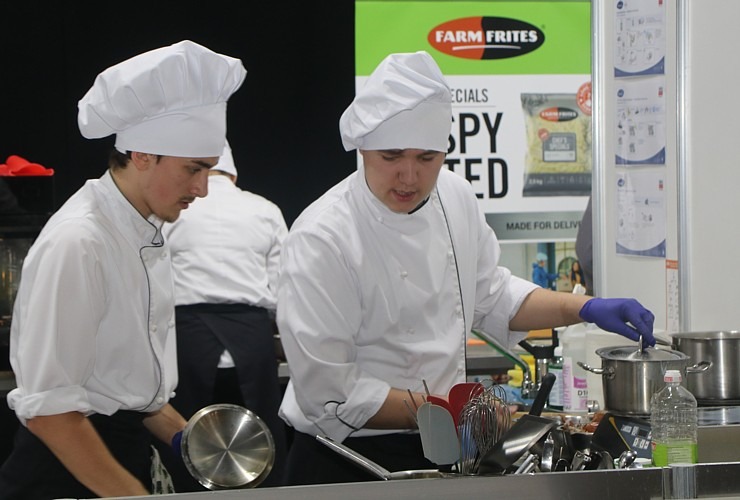 «Riga Food»: Kokteiļu konkurss MONIN CUP LATVIJA un Baltijas profesionālo skolu komandu konkurss «Zero Waste Challenge» «Riga Food»: Kokteiļu konkurss MONIN CUP LATVIJA un Baltijas profesionālo skolu komandu konkurss «Zero Waste Challenge» 342954
