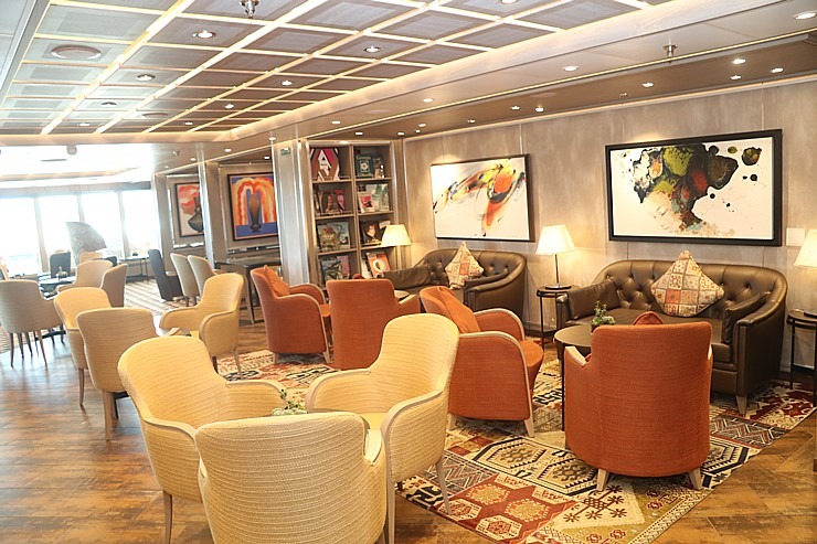 Rīgas ostā pirmo reizi ienāk kruīzu kompānijas «Silversea Cruises» luksus klases kuģis «Silver Dawn» Rīgas ostā pirmo reizi ienāk kruīzu kompānijas «Silversea Cruises» luksus klases kuģis «Silver Dawn» 343384