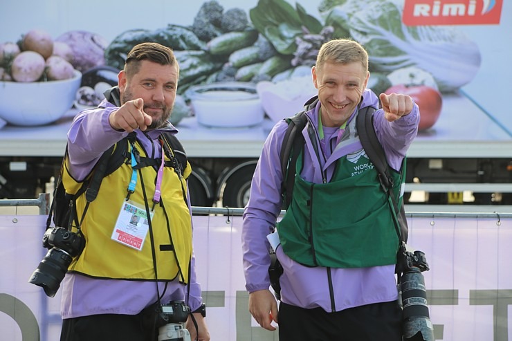 Pasaules skriešanas čempionāts 2023 Rīgā pulcē pasaules labākos ielu skrējējus labos laika apstākļos 343940