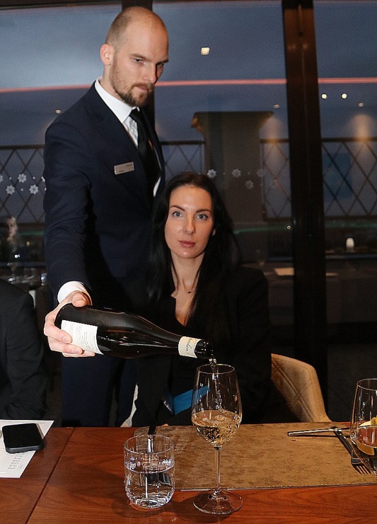 Travelnews.lv izbauda «Grand Hotel Kempinski Riga» restorāna «Stage22» jauno ēdienkarti «Asian Fusion» Travelnews.lv izbauda «Grand Hotel Kempinski Riga» restorāna «Stage22» jauno ēdienkarti «Asian Fusion» 345413