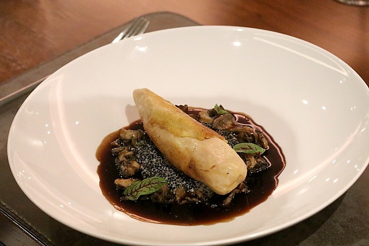 Travelnews.lv izbauda «Grand Hotel Kempinski Riga» restorāna «Stage22» jauno ēdienkarti «Asian Fusion» Travelnews.lv izbauda «Grand Hotel Kempinski Riga» restorāna «Stage22» jauno ēdienkarti «Asian Fusion» 345416