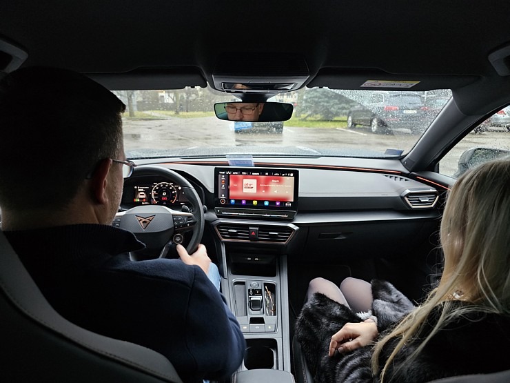 Travelnews.lv apceļo Latviju ar 310 zirgspēku jaudīgo «Cupra Formentor VZ». Sadarbībā ar Autobrava un Europcar Latvija Travelnews.lv apceļo Latviju ar 310 zirgspēku jaudīgo «Cupra Formentor VZ». Sadarbībā ar Autobrava un Europcar Latvija 346633