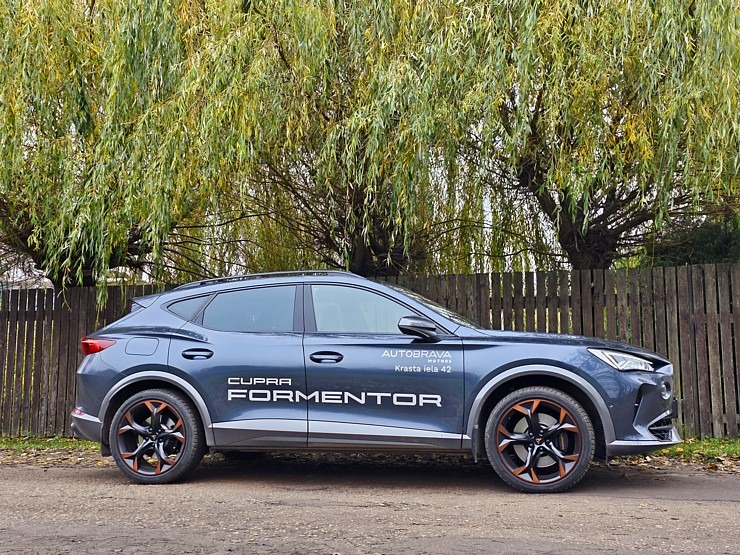 Travelnews.lv apceļo Latviju ar 310 zirgspēku jaudīgo «Cupra Formentor VZ». Sadarbībā ar Autobrava un Europcar Latvija Travelnews.lv apceļo Latviju ar 310 zirgspēku jaudīgo «Cupra Formentor VZ». Sadarbībā ar Autobrava un Europcar Latvija 346635