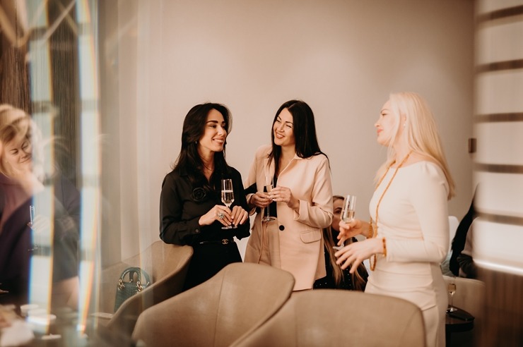 Vecrīgas «Grand Hotel Kempinski Riga» atklāj ekskluzīvo Dzintara terapijas SPA rituālu. Foto: Kempinski.com Vecrīgas «Grand Hotel Kempinski Riga» atklāj ekskluzīvo Dzintara terapijas SPA rituālu. Foto: Kempinski.com 349954