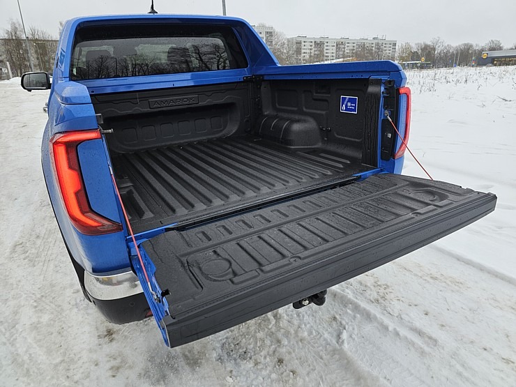 Apceļojam Latviju ar otrās paaudzes 6 cilindru jaudīgo «VW Amarok» 350111