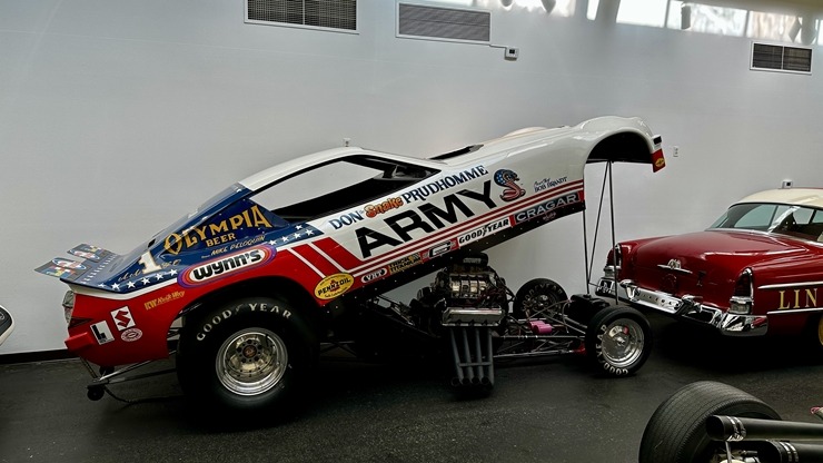 Iepazīstam ASV Nacionālais automobiļu muzeja eksponātus no Viljama F. Hara kolekcijas Nevadas štatā. Foto: Jānis Putniņš 351004