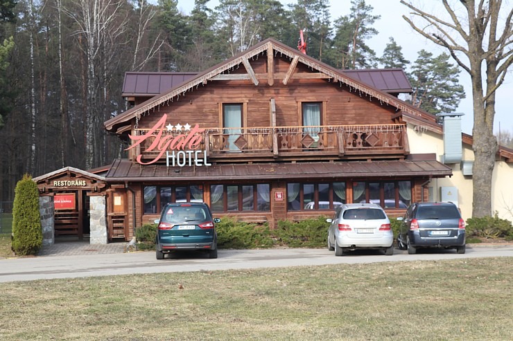 Travelnews.lv dodas 20 km pārgājienā Ozolnieku apkaimē Jelgavas novadā 351088