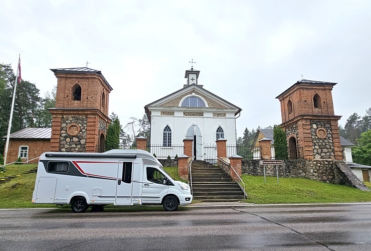Travelnews.lv sadarbībā ar «AVIS Latvia» pirmo reizi dodas ar kemperi uz Latgali 355351