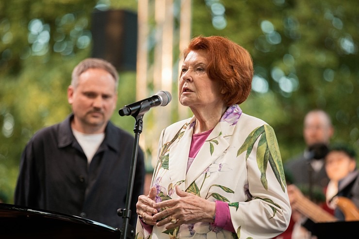 Daži fotomirkļi no Raimonda Tigula tradicionālā brīvdabas koncerta «Tiguļkalns» Talsos. Foto: Bruno Kabucis 355520