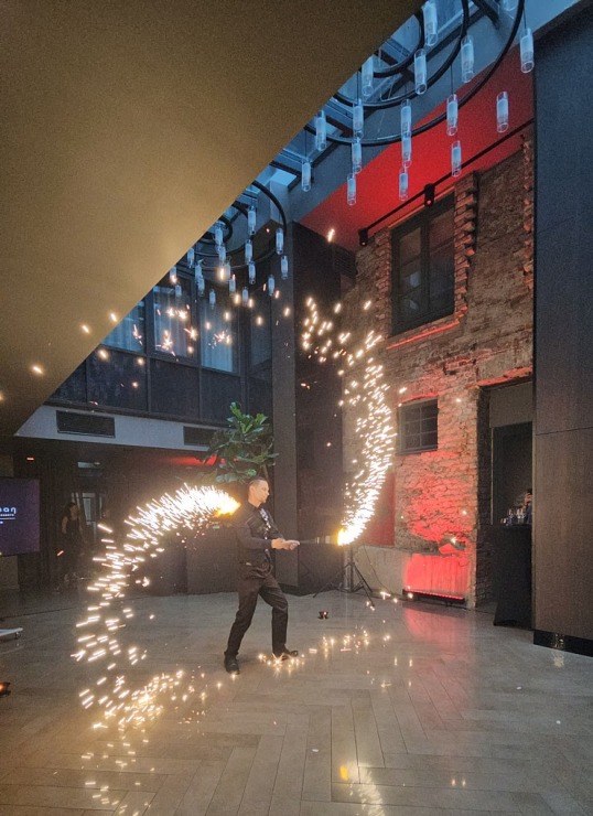 Vecrīgas viesnīca «Pullman Riga Old Town» iepazīstina viesus ar jauno direktoru Paweł Pańczak un iecerētām pārmaiņām Vecrīgas viesnīca «Pullman Riga Old Town» iepazīstina viesus ar jauno direktoru Paweł Pańczak un iecerētām pārmaiņām 357763