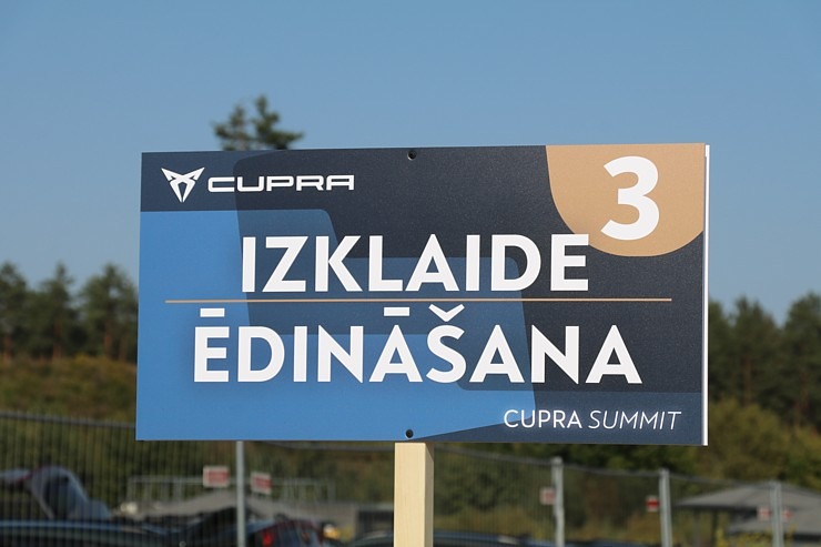Festivāls «CUPRA Summit 2024» pulcē «Sporta Komplekss 333» zīmola fanus, ģimenes un atbalstītājus Festivāls «CUPRA Summit 2024» pulcē «Sporta Komplekss 333» zīmola fanus, ģimenes un atbalstītājus 359371