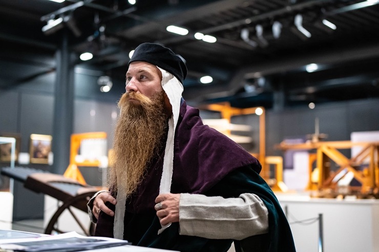 Starptautiskā ceļojošā izstāde «Leonardo da Vinči mašīnas» ir skatāma Rīgas Motormuzejā. Foto: Raimonds Volonts Starptautiskā ceļojošā izstāde «Leonardo da Vinči mašīnas» ir skatāma Rīgas Motormuzejā. Foto: Raimonds Volonts 359575