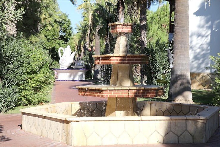Turcijas viesnīca «Ali Bey Club Park Manavgat» piedāvā izteikti zaļu teritoriju ar dažādām aktivitātēm Turcijas viesnīca «Ali Bey Club Park Manavgat» piedāvā izteikti zaļu teritoriju ar dažādām aktivitātēm 362837
