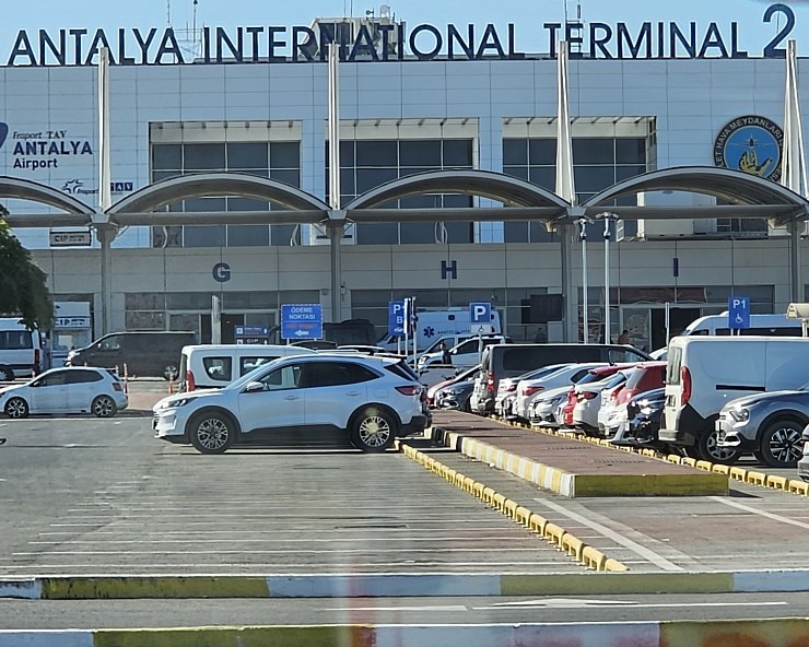 Sadarbībā ar tūroperatoru «Coral Travel Latvija» un viesnīcu «Ali Bey Club Park Manavgat» izbaudām Turciju Sadarbībā ar tūroperatoru «Coral Travel Latvija» un viesnīcu «Ali Bey Club Park Manavgat» izbaudām Turciju 363397