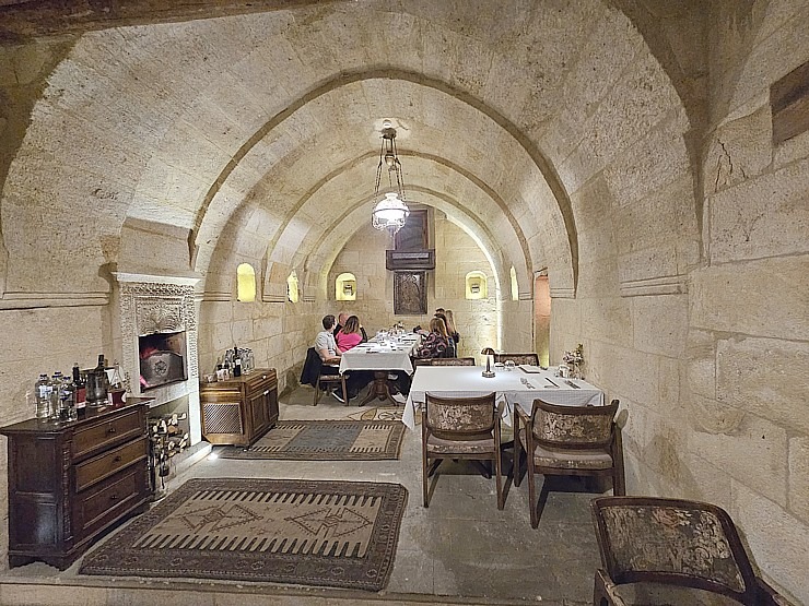 Sadarbībā ar «Turkish Airlines» izbaudām augstas klases restorānu «Kayakapi Premium Caves» Kapadokijā 364375