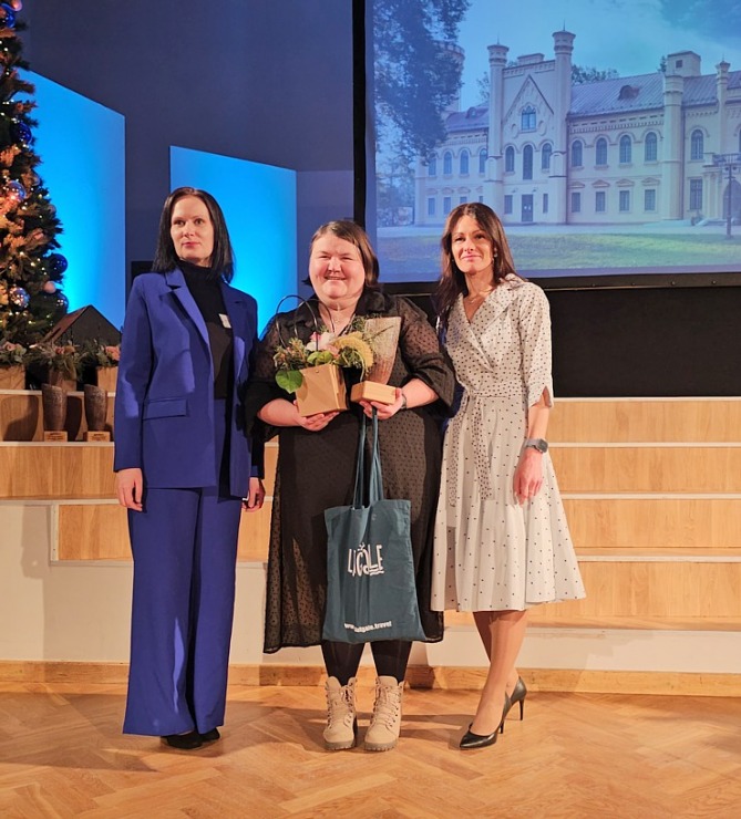 Latgales Tūrisma gada balvas 2024 laureāti tiek apbalvoti un sumināti Daugavpilī - Labākais tūrisma produkts (pašvaldību vidū) – Preiļu muižas komplek Latgales Tūrisma gada balvas 2024 laureāti tiek apbalvoti un sumināti Daugavpilī - Labākais tūrisma produkts (pašvaldību vidū) – Preiļu muižas komplek 365382