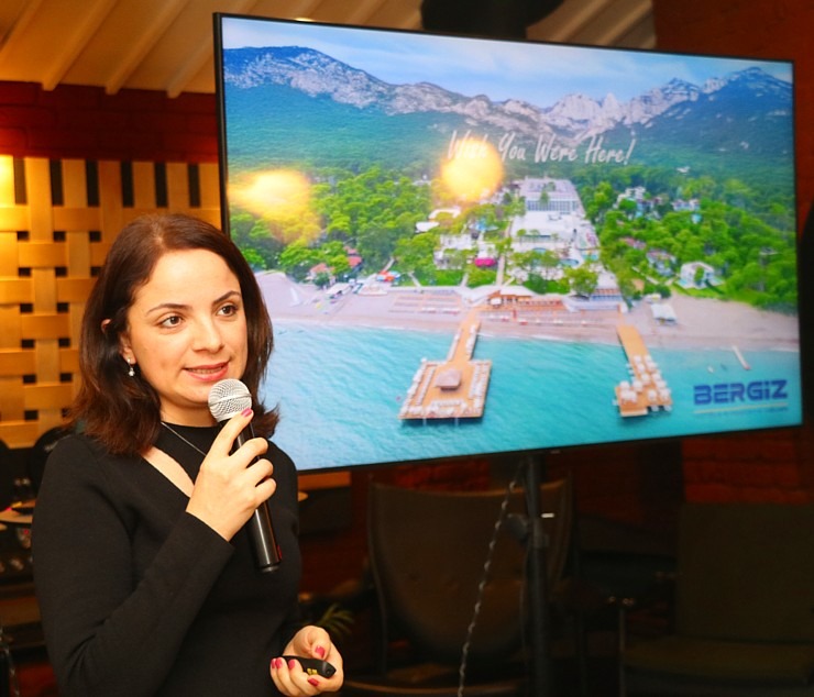 Tūroperators «Coral Travel Latvija» sadarbībā ar Turcijas viesnīcu «Bergiz Hotels & Resort Kemer» rīko Latvijas tūrisma firmām brokastīs 369385